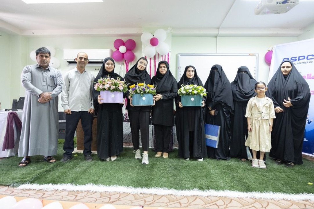 کارگاه سلامت بانوان با همکاری درمانگران آریاساسول در دبیرستان اخند برگزار شد کارگاه سلامت بانوان با همکاری درمانگران آریاساسول در دبیرستان اخند برگزار شد